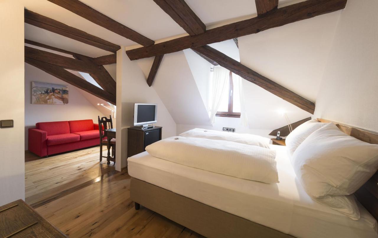 Hotel Ochsen Post Tiefenbronn Екстер'єр фото