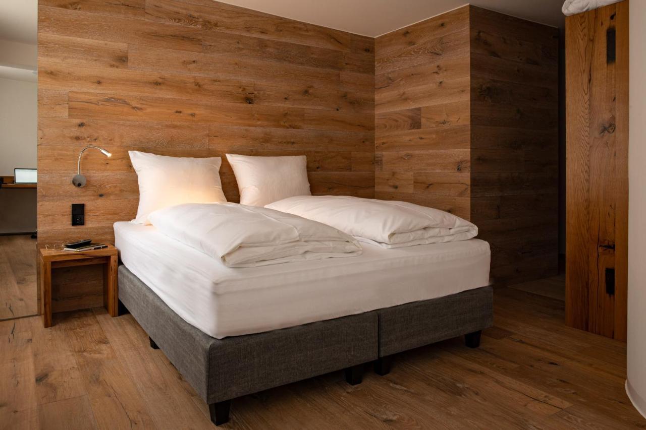 Hotel Ochsen Post Tiefenbronn Екстер'єр фото